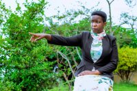Jeanne Nayo yateguje indirimbo “Utugarure” yizeye ko izaba igisubizo kuri benshi