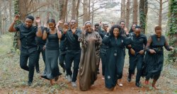 Irenda kumena Televiziyo, imara amabuye!! Amarangamutima y'abanyuzwe n'indirimbo "Amakamba" ya Maombi-VIDEO