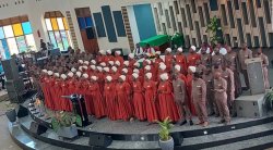 Korali Siloam yakomanije imitwe abantu! Ibaze ubaye utarumva "Mbona ljuru" yavugishije benshi