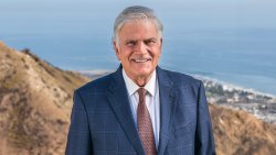 Igihugu cyacu kiri mu bibazo - Franklin Graham arahamagarira Abanyamerika gusenga no kwihana