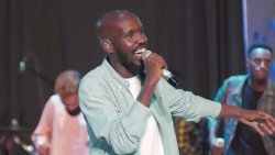 USA: Alexis Nkomezi yahishiye agaseke gahumura neza abazitabira "Turacyakwizeye Live Concert"
