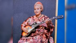 Nakuze nibona nka Liliane Kabaganza - Jeannette Jeannette washyize hanze indirimbo nshya yise "Ntituvumika"