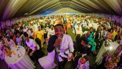 Byaje kuvamo indirimbo ya Rehema Antoinette! Byari ibinezaneza gusa mu gitaramo Redemption Live Concert cya Jado Sinza 