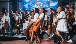 True Promises ikomeje gutumirwa mu bitaramo bikomeye izanye igihangano gishya yise "lbyakera"