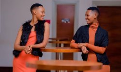 Babifashijwemo na Danny Mutabazi, Vestine na Dorcas bahaye abakunzi babo indirimbo nshya "Ku musaraba"