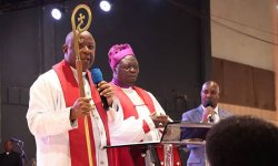 Uganda: Amatorero ntari kuvuga rumwe ku cyemezo cyo gucuruza imyenda cyafashwe n'Itorero rya Uganda 