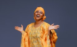 Canada: Nyuma yo kuborogera itorero, Rehema yatanze ihumure mu ndirimbo 'Ibinezaneza' igaragaramo Divine