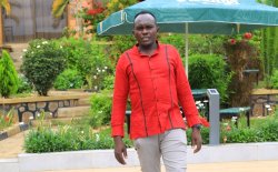 Nyuma yo kuza i Kigali n'amaguru avuye i Nyamagabe, David yasohoye indirimbo "Mungu Anakupenda"