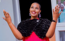 Cindy Marvine alitengeneza wimbo mzuri na Aline Gahongayire