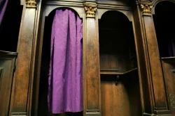 Ese Padiri yakugirira ibanga mu gihe ugiye gusaba Penetensiya y'icyaha gikomeye? - Byateje impaka i Washington 