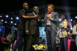 Ku lunaku olwasoose mu lutalo lwa Dana Morey e Kamuli, bangi benenyezza, abamu ne bafuna ebirabo omuli ne pikipiki