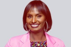 Gaby Kamanzi bakunze kwita Miss wa Gospel yashyize hanze indirimbo nziza cyane yise "Ndakomeye"