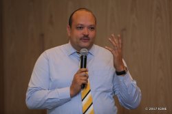 Exclusive interview: Rev Alain Numa yamaze impungenge abashoramari abakangurira gushora muri Gospel