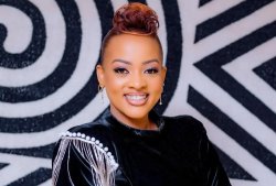 Aline Gahongayire witegura ibitaramo mu bihugu birenga 10 no kumurika Alga Magazine yatanze agatego