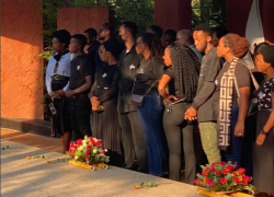 Power of the Cross Ministries yasuye Urwibutso rwa Jenoside rwa Kigali ruri ku Gisozi