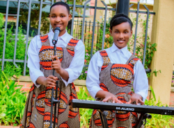 Amateka n'umwimerere w'urugendo rwa Alicia na Germaine nk'abaramyi - VIDEO 