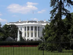 Ibintu 3 by'ingenzi wamenya ku warasiwe hafi ya White House wavugaga ko ari Yesu Kristo