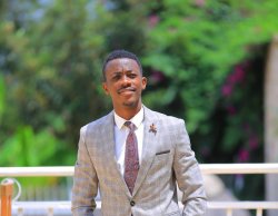 Nta gitangaza kiruta kuba ufite ayo madeni angana atyo ariko ukaba uriho-Bishop Gafaranga