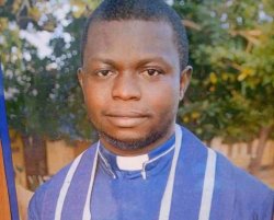 Nigeria: Umupasiteri wayoboraga Itorero Evangelical Church Winning yarashwe n'amabandi