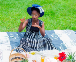 Burundi: Noella Nishimwe agiye gusohora indirimbo “Obrigado” ashimira Imana ku bw'ineza yayo