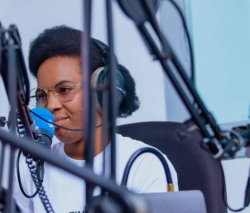 Claire Byukusenge ukomeje kwamamara muri “Sinzatinya” yamennye amabanga y'ubuzima bwe bwite!