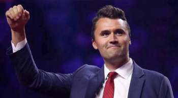 Yari umukristo pe! Isi iri mu gahinda k'urupfu rwa Charlie Kirk wari inshuti magara ya Trump