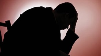 Ese Bibiliya yemerera umuntu kwiyahura? Menya icyo wakora igihe umenye ko hari ugiye kwivusa ubuzima