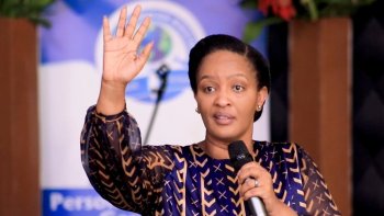 Apôtre Mignonne yasabye buri wese gushaka “inkota ya kera” muri uku kwa 12 ngo azayirwanishe muri 2026