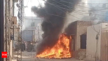 Pakistan: Hagabwe igitero cyakomerekeyemo n'abapolisi bageragezaga gutabara umukirisitu wahohotewe