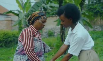 "Ndahiriwe" ya Alicia and Germaine irashishikariza abato gufasha no kugirira neza abari mu bibazo - Papa Innocent