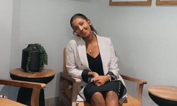  Miss Dusa yahaye abantu impera z'umwaka nziza ziganjemo kuramya mu ndirimbo yise Mfite Wowe