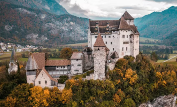 Igihugu gitangaje! Nta kibuga cy'indege bagira, gifite abapolisi 100 gusa n'imfungwa 7 zonyine