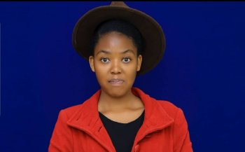 Umuhanzikazi Vumilia Mfitimana aratunguranye arekura indirimbo iri mu giswahili - VIDEO