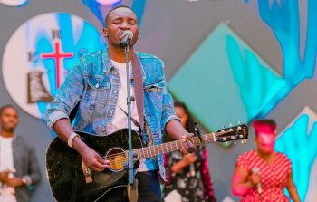 Harimo n'itike ya 80,000 Frw: Arsène Tuyi agiye kumvisha abakunzi be album “Inzu ya 2” mu birori bikomeye