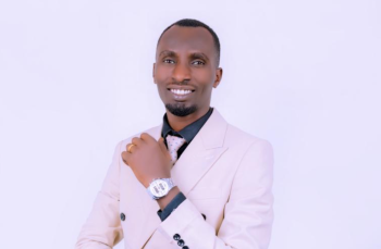 Dr. Josue wagwije ibigwi mu muziki wa Gospel yibutswe muri MTN Caller Tunez Awards
