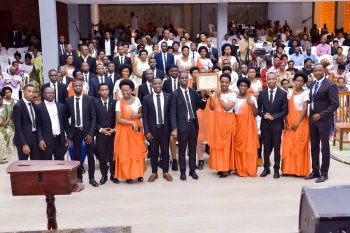 ADEPR Gatenga: Holy Nation Choir na Horeb Choir zirahurira mu gitaramo mpemburabugingo cyo gusana igicaniro