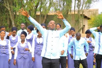 Korali Narada ifite indirimbo zirenga 500 yashyize hanze indirimbo nshya yise "lmparakazi"