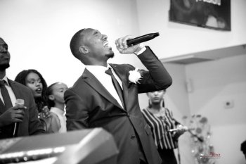 Yankunze ntamuzi, yampaye byose! Bienvenu Kayira mu ndirimbo nshya y'amashimwe "Nahuye n'Umwami"-VIDEO