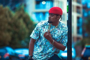 Nawe aje muri Gospel? Kitoko yakoze indirimo nziza cyane "Uri Imana" irimo amagambo yaryoheye benshi