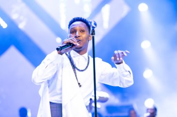 Ivumburamatsiko ku ndirimbo nshya “Unkebuke” ya Israel Mbonyi