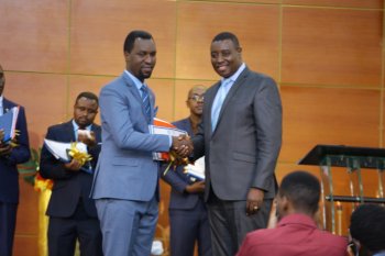 Nzinduwe n'inkuru yaraye: Imirimo 5 Imana n'abantu bazibukira ku bera bo mu Itorero rya Zion Temple Ntarama