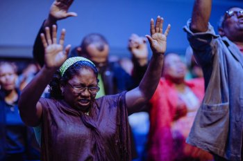 Umunsi wa 3 wo gusenga dusaba kugendana na Yesu – Pastor Christian Gisanura
