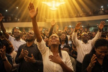Birambabaza! Kuki ADEPR idaha Pentekote uburemere ikwiye, n'abahanzi bayo bakicecekera?