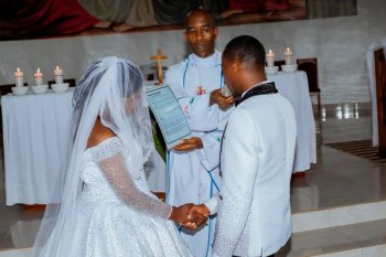 Arberth na Anitha basezeranye kubana akaramata mu mubano uhesha Imana ikuzo