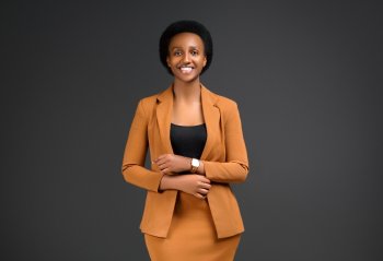 Mu ishusho ya Abigayili: Bijoux yashinze 'Honor Events' ije guhosha uburakari bw'abari bararetse kwitabira ibitaramo