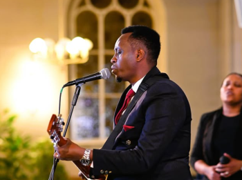 Dore ahantu wagurira amatike y'igitaramo “Unconditional Love Season 2” cya Bosco Nshuti