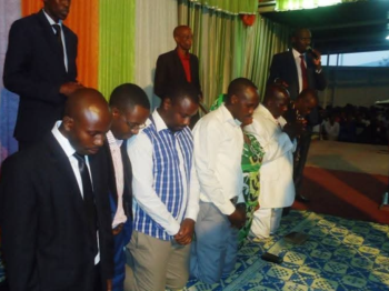 Abahanzi b'ibigugu muri ADEPR babayeho bate? Imvune z'abahanzi mu mazi abira