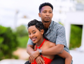 Israel Mbonyi yanejejwe no guhekwa mu mugongo n'umukobwa w'umunyarwenya! Byari bikwiriye?
