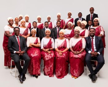 Ni yo Korali ya mbere muri ADEPR ifite indirimbo yarebwe cyane mu gihe gito! Ubudasa bwa Siloam Choir