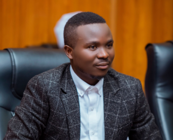 Makanika na Muhinde mu mashusho! Aloys Habi yashyize hanze indirimbo “Musomere Inzandiko” 